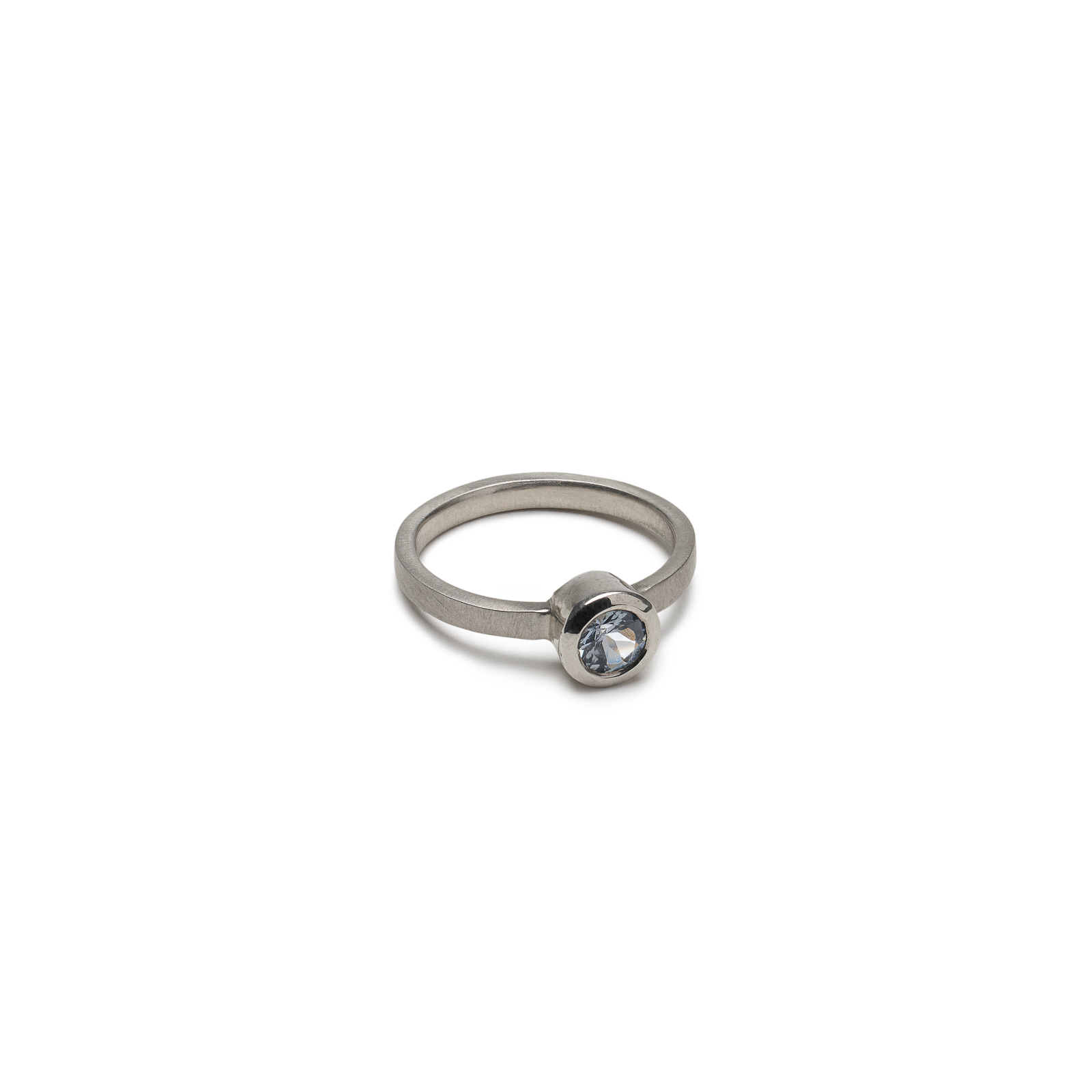 Grey spinel bezel-set ring in sterling silver with two-tone finish
